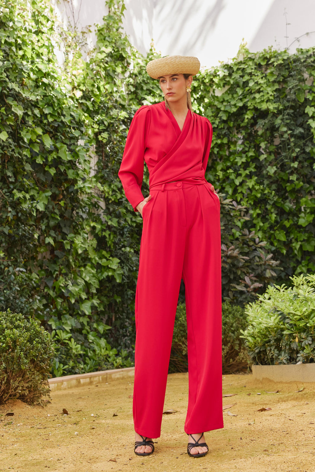 Pantalón Rigel Red – Vista principal – Made in Spain por Dew & Corch
