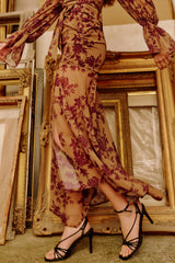 Saia Iroka em chiffon com flores