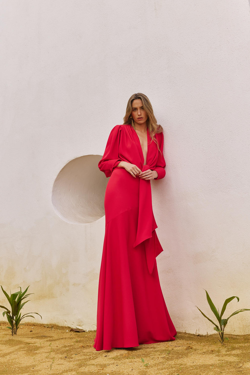 Blusa Nira Red – Vista lateral – Dew & Corch SS26