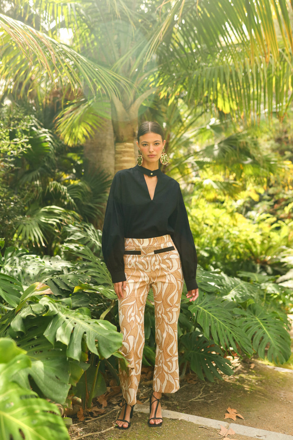 Calças Ixoria cor de camelo