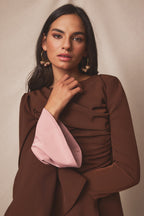 Vestido midi Halo Truffle