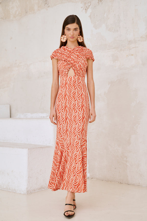 Vestido Midi Clareo Coral