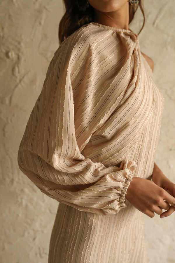 Lusscinia Camel (Vestido)