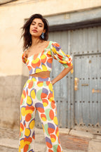 Croptop Rock Abstract